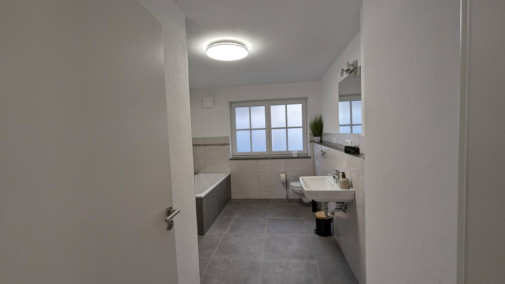 Liboria I Traumhafte Ferienwohnung In Aidling Am Riegsee Mit Atemberaubendem Panoramablick! Luaran gambar