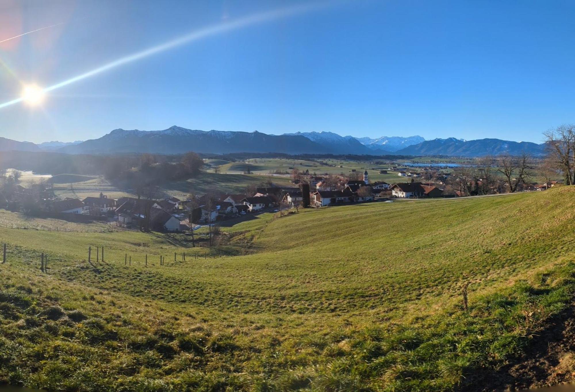 Liboria I Traumhafte Ferienwohnung In Aidling Am Riegsee Mit Atemberaubendem Panoramablick! Luaran gambar