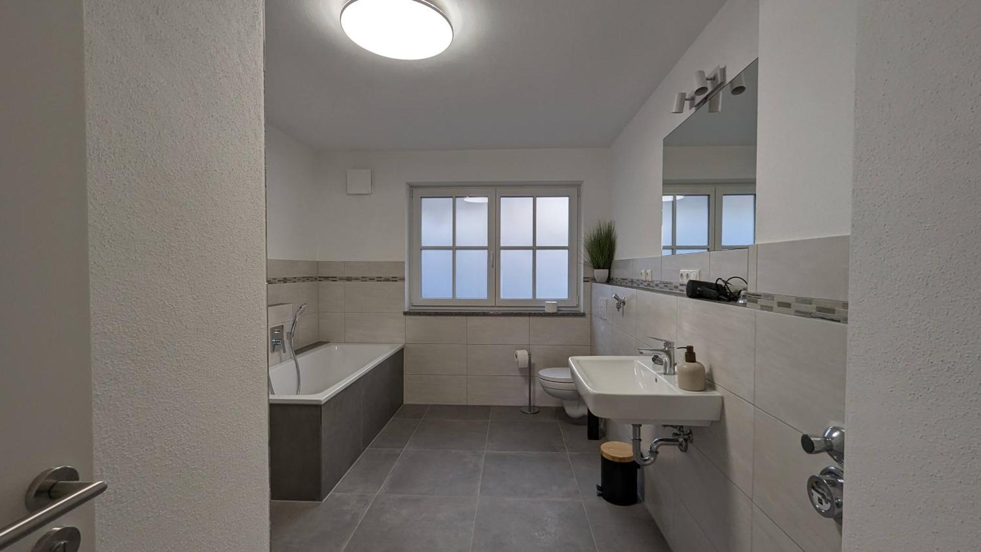 Liboria I Traumhafte Ferienwohnung In Aidling Am Riegsee Mit Atemberaubendem Panoramablick! Luaran gambar