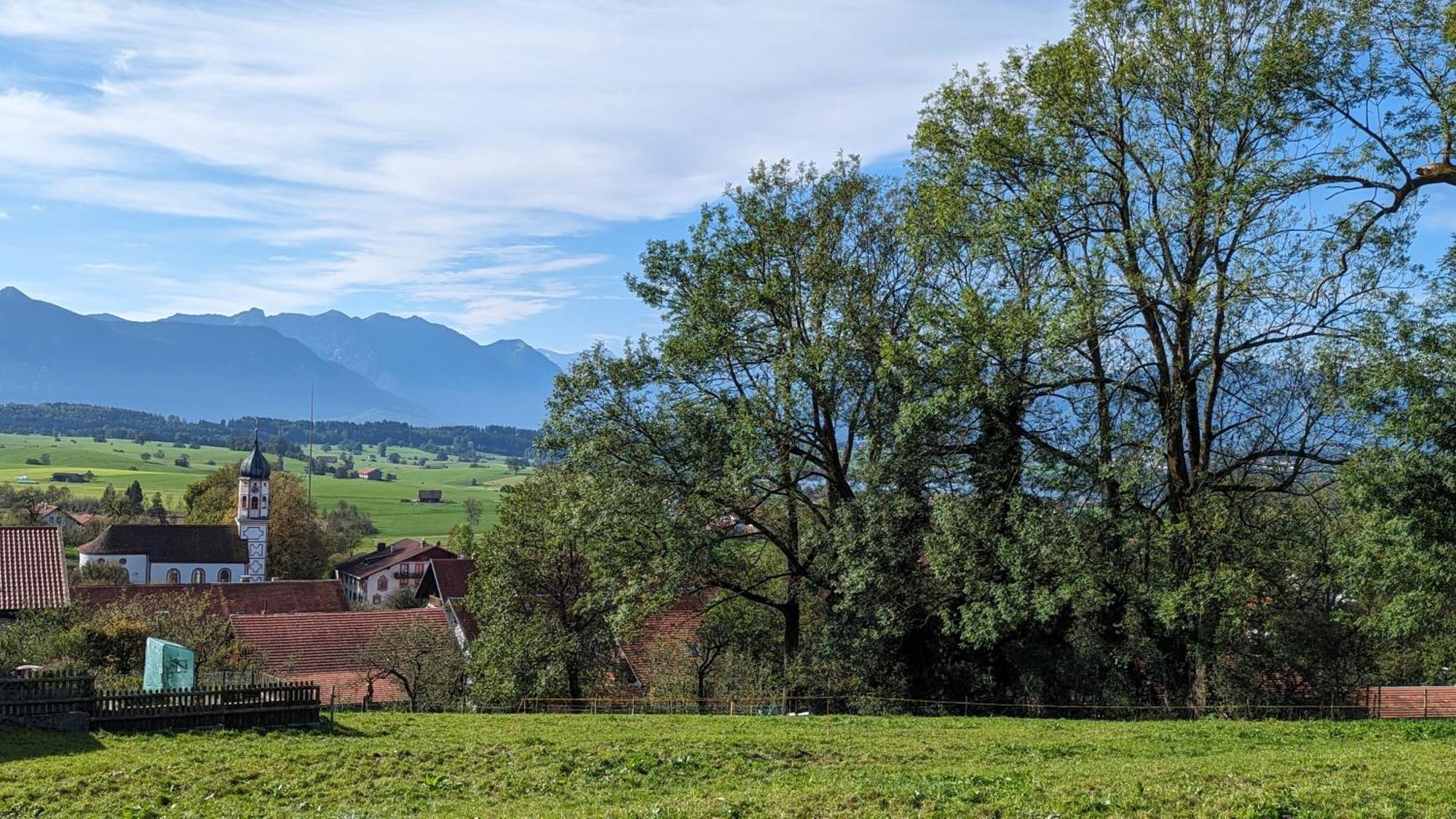 Liboria I Traumhafte Ferienwohnung In Aidling Am Riegsee Mit Atemberaubendem Panoramablick! Luaran gambar